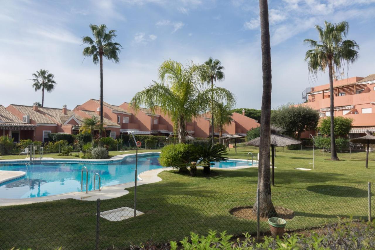 Apartamento Pink Mariposas Chiclana de la Frontera Zewnętrze zdjęcie
