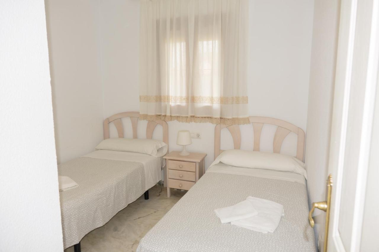 Apartamento Pink Mariposas Chiclana de la Frontera Zewnętrze zdjęcie